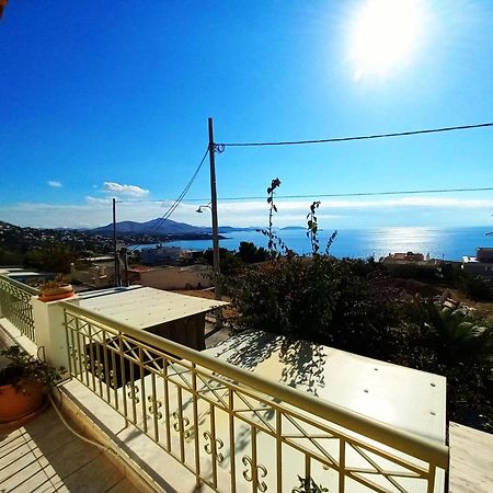 Villa "Eva" - Entire Beachfront Holiday Home - 4S Agia Marina  Экстерьер фото