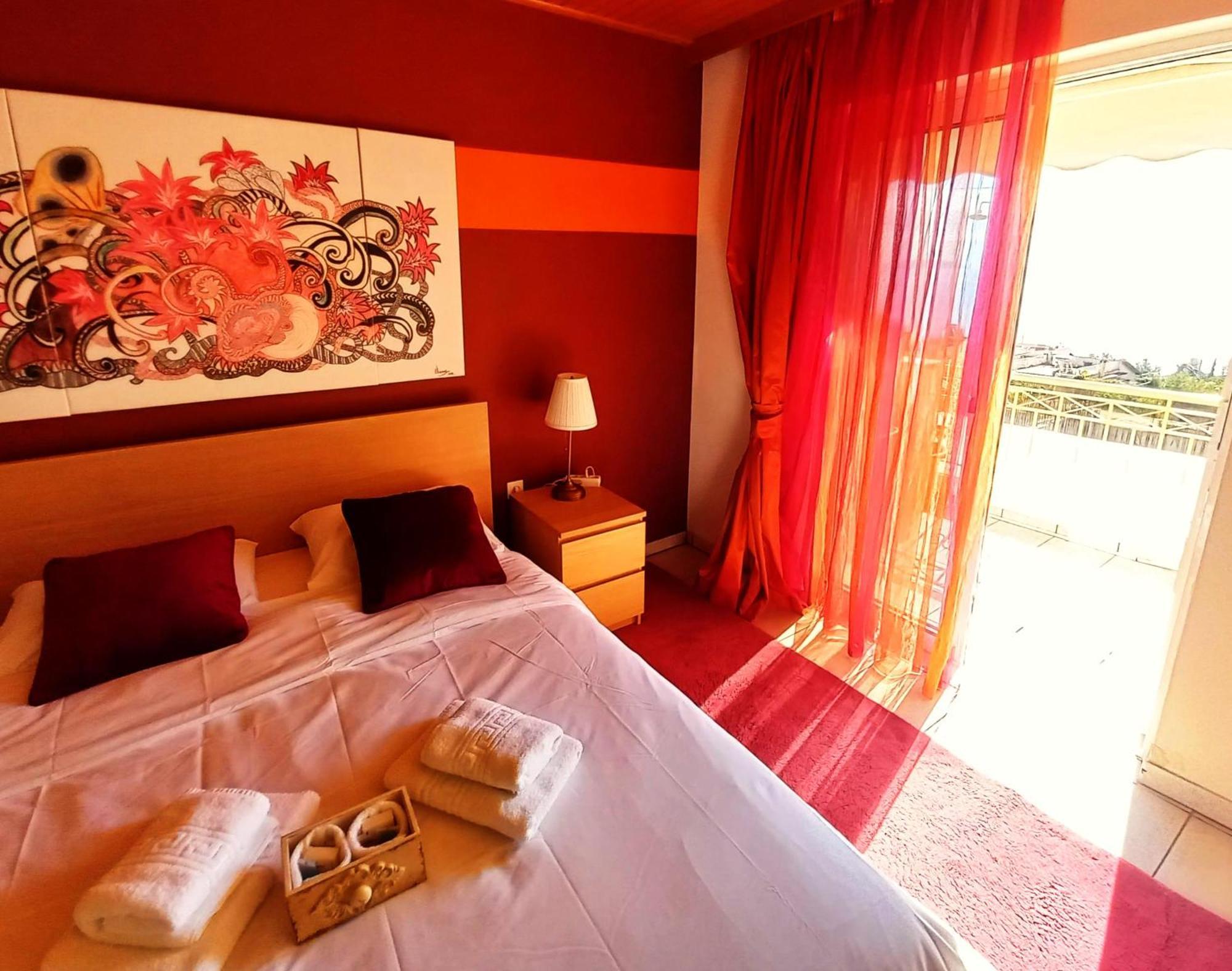 Villa "Eva" - Entire Beachfront Holiday Home - 4S Agia Marina  Экстерьер фото