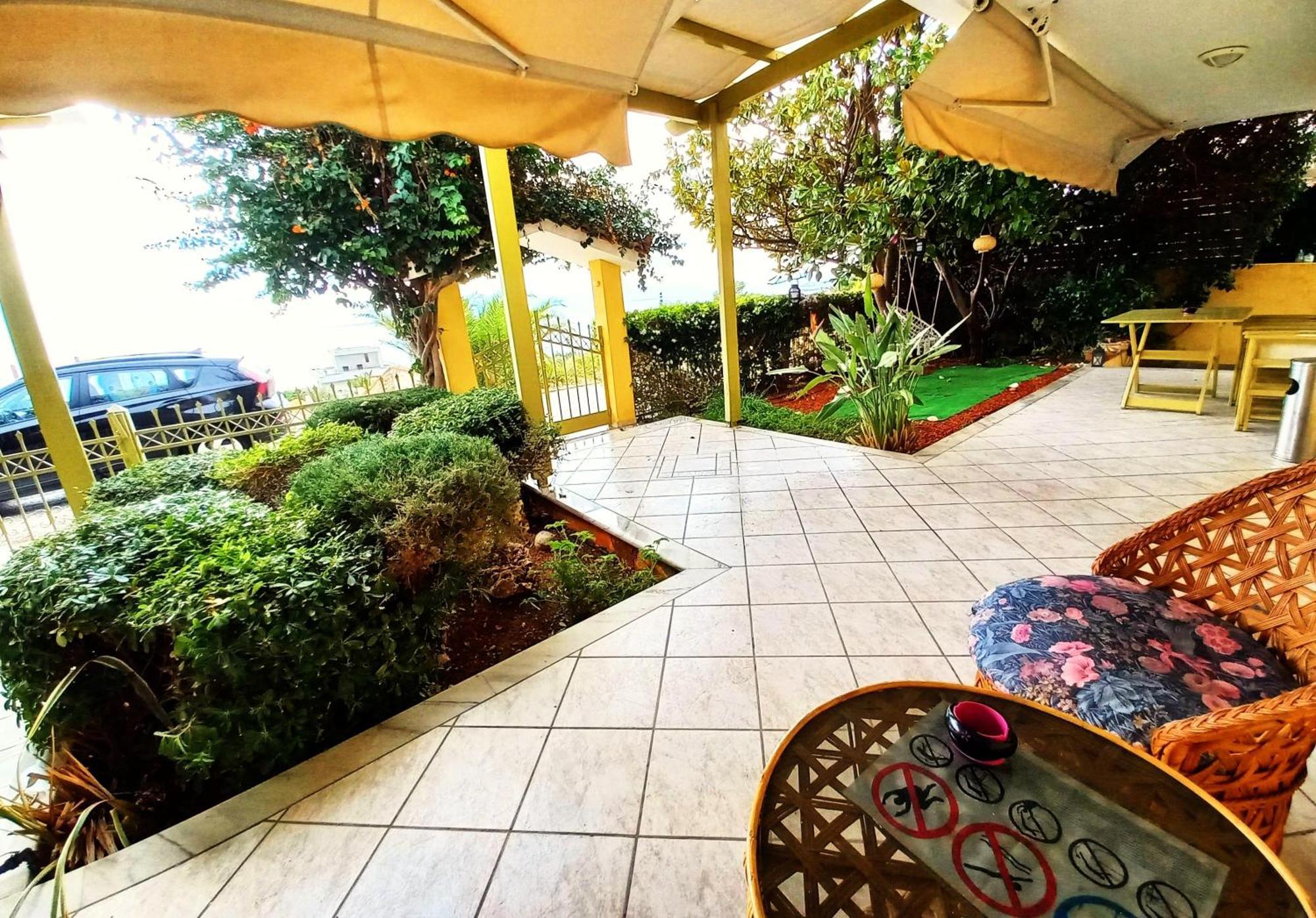 Villa "Eva" - Entire Beachfront Holiday Home - 4S Agia Marina  Экстерьер фото