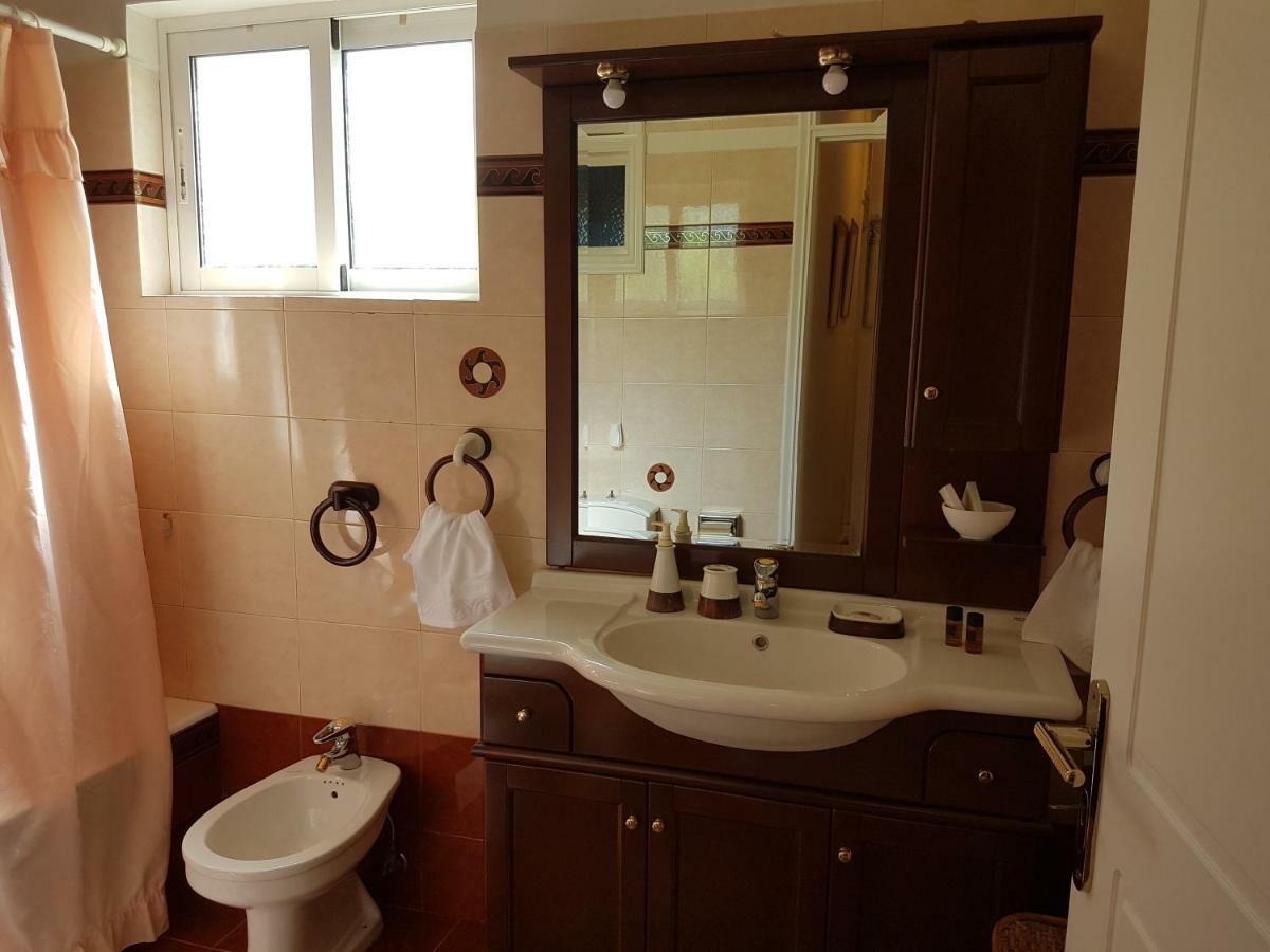 Villa "Eva" - Entire Beachfront Holiday Home - 4S Agia Marina  Экстерьер фото